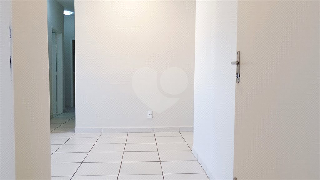 Apartamento à venda com 2 quartos, sendo 1 suíte, em Residencial Flórida, Ribeirão Preto, SP