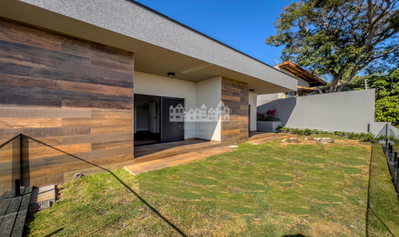 Casa à venda com 3 quartos, sendo 3 suítes, em Jardim Paulista, Atibaia - SP