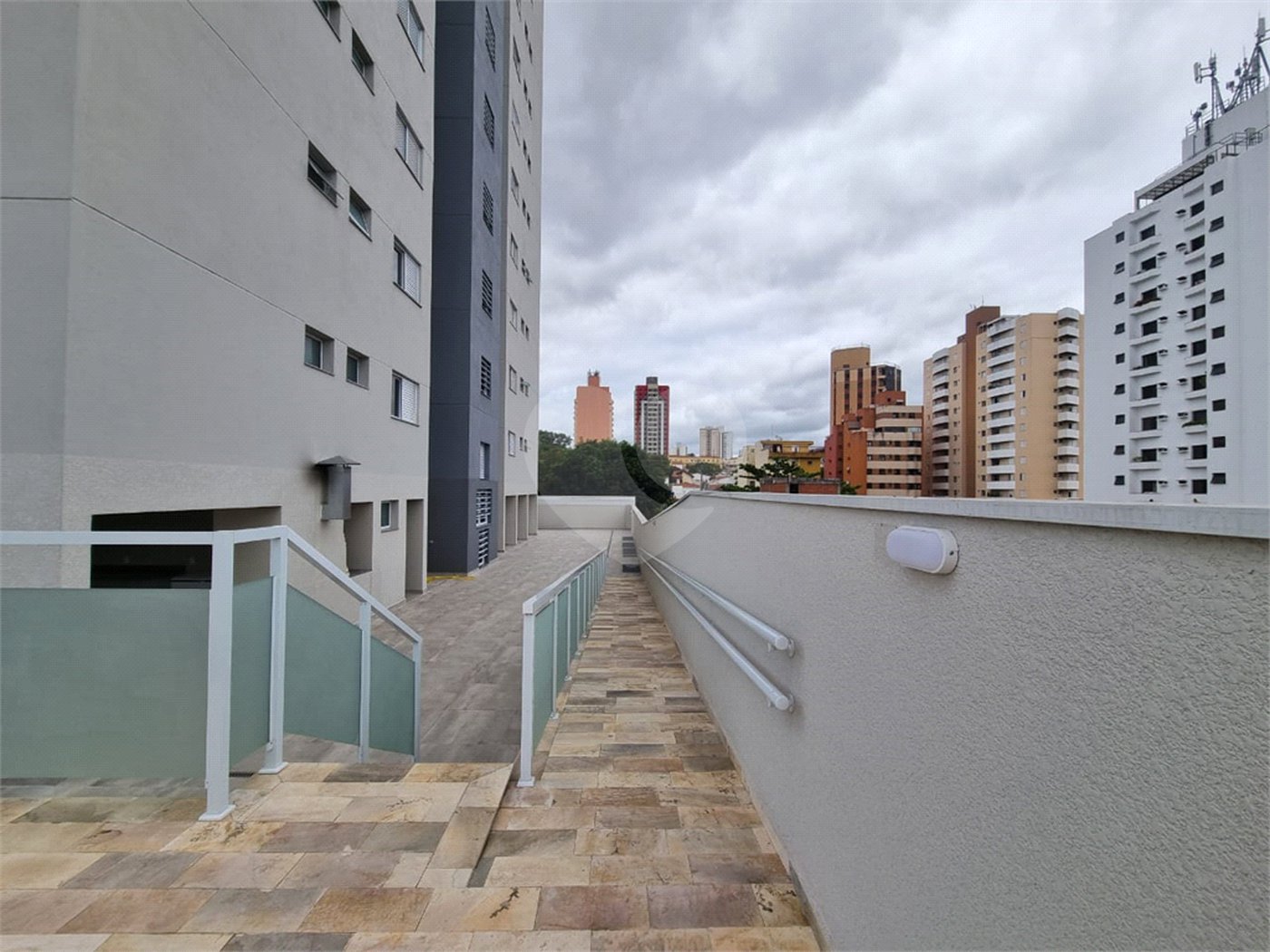 Duplex à venda com 2 quartos, sendo 1 suíte, no Centro, Sorocaba, SP