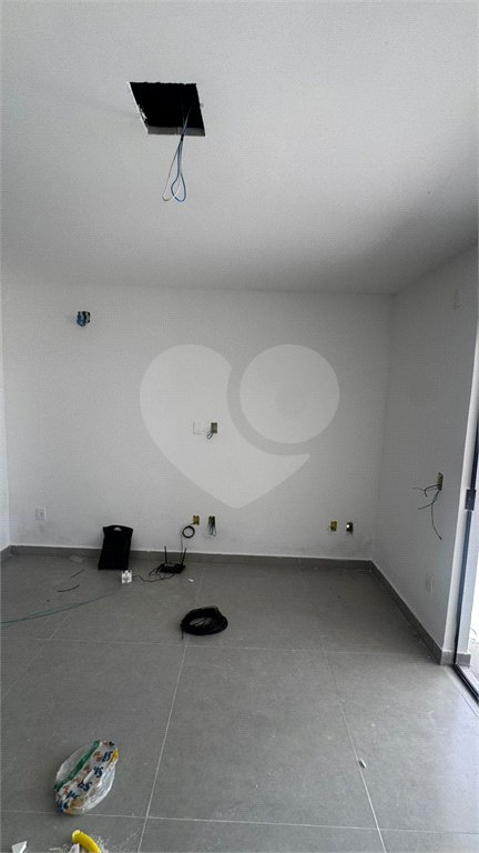 Casa à venda com 3 quartos, sendo 1 suíte, no condomínio Parque Guará, Rio de Janeiro - RJ