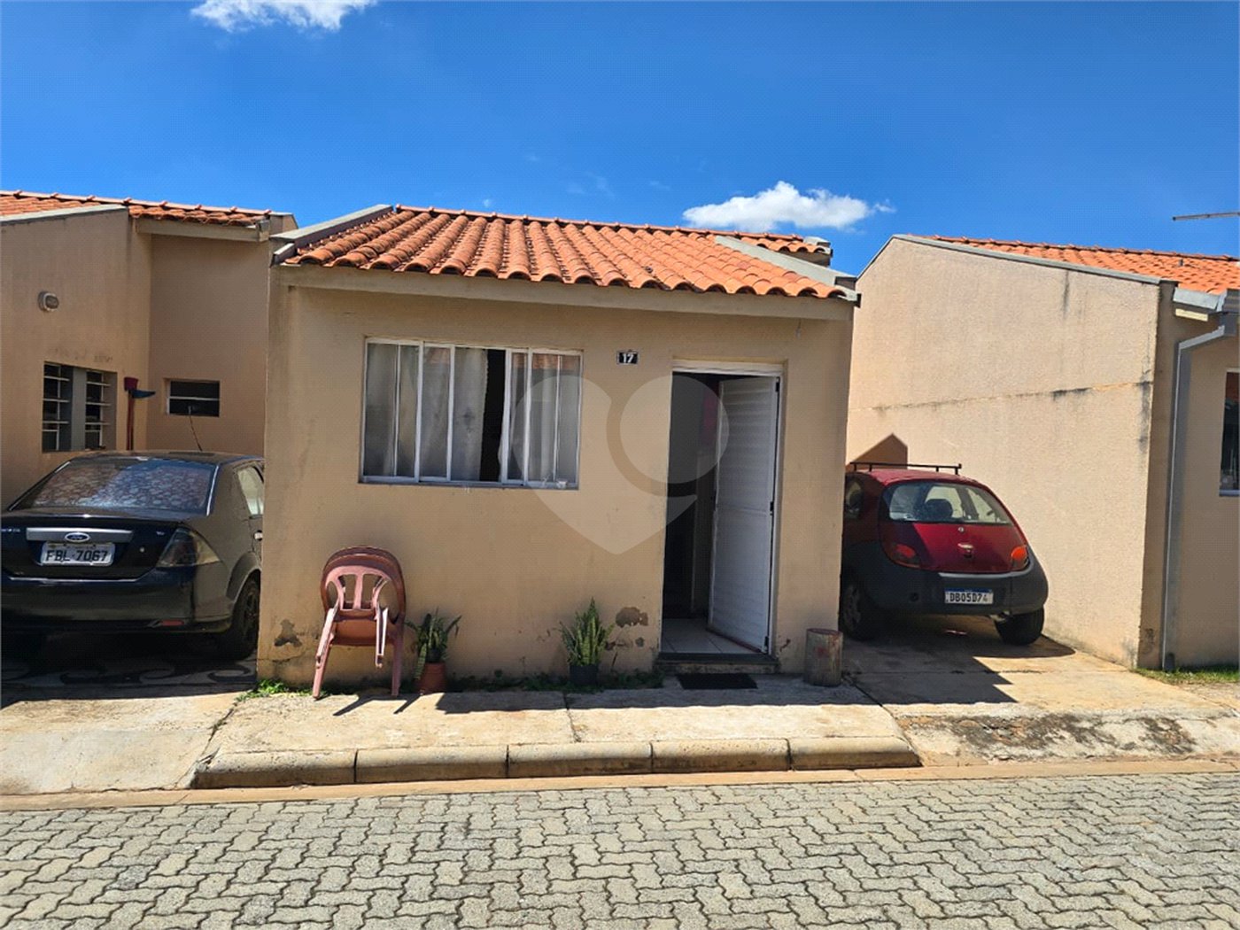 Casa à venda com 2 quartos no condomínio Esmeralda, Itapetininga - SP