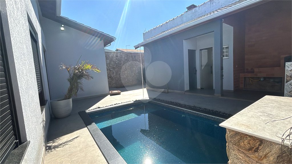Casa Térrea à venda com 3 quartos, sendo 1 suíte,  em Jardim Esplanada II, Indaiatuba, SP