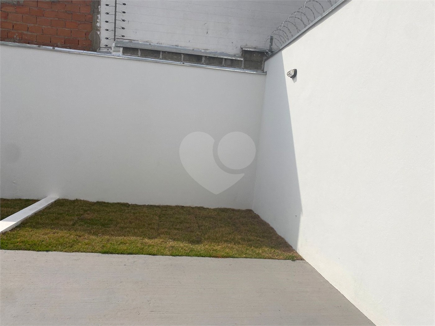 Casa à venda com 2 quartos, sendo 1 suíte, em Loteamento Parque Santa Cristina, Sorocaba, SP