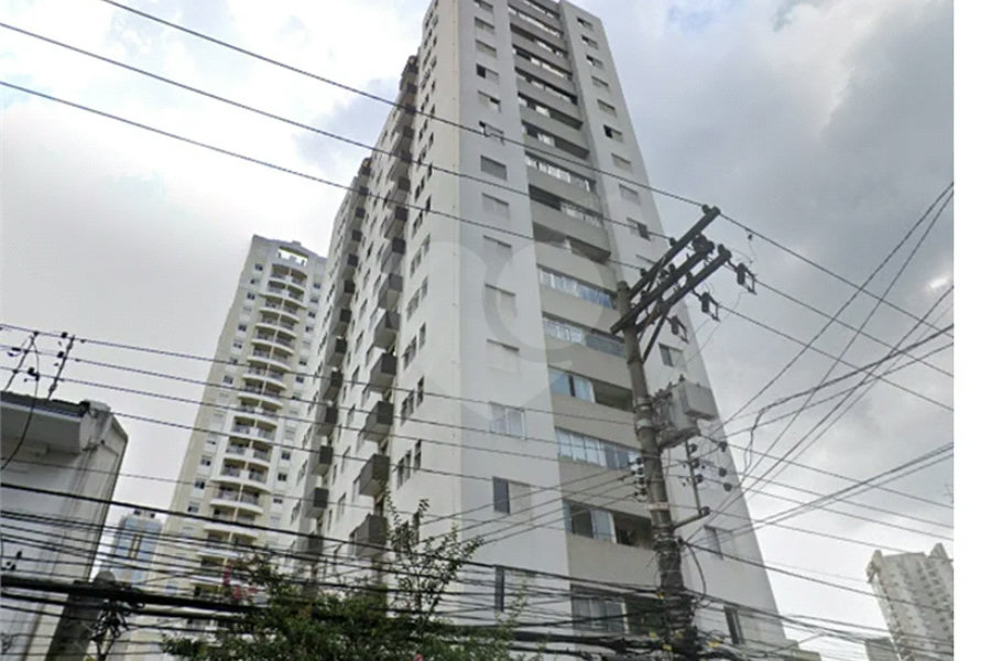 Apartamento em Santana com Sacada e Vaga de Garagem, a 650 m do Metrô