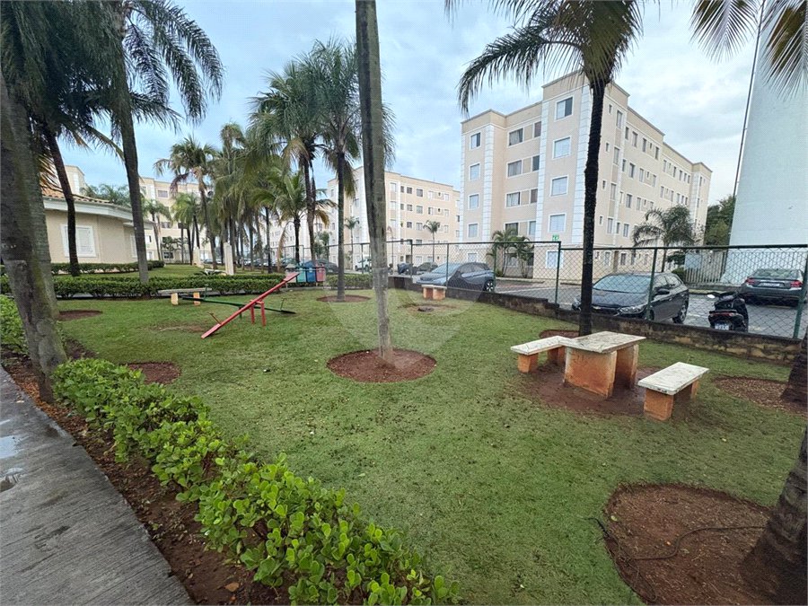 Apartamento à venda com 2 quartos em Vossoroca, Votorantim, SP