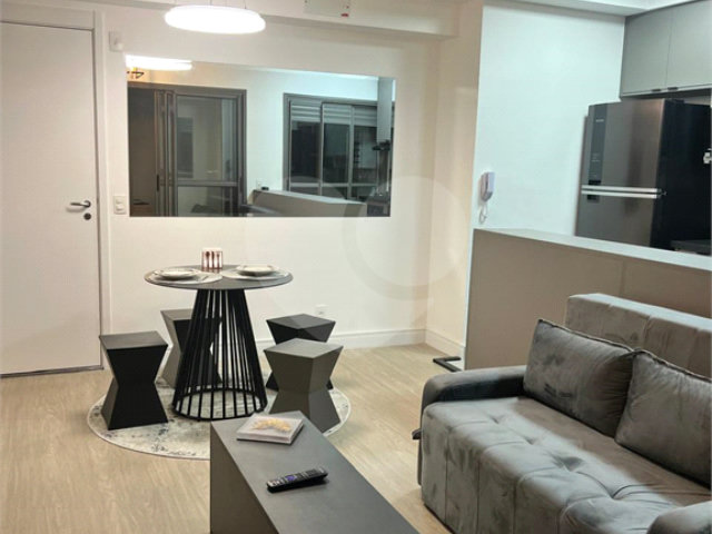 Apartamento à venda ou para alugar com 2 quartos, sendo 1 suíte,  em Santana, São Paulo, SP