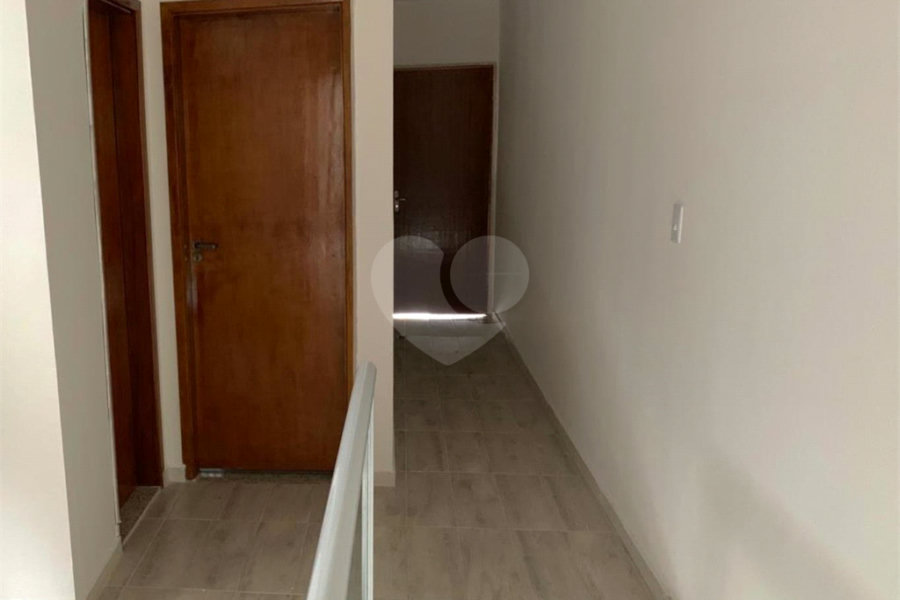 Sobrado à venda com 3 quartos, sendo 1 suíte, em Tremembé, São Paulo, SP