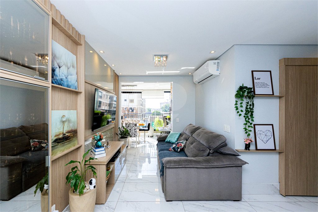 Apartamento à venda com 2 quartos, sendo 1 suíte, em Água Branca, São Paulo, SP