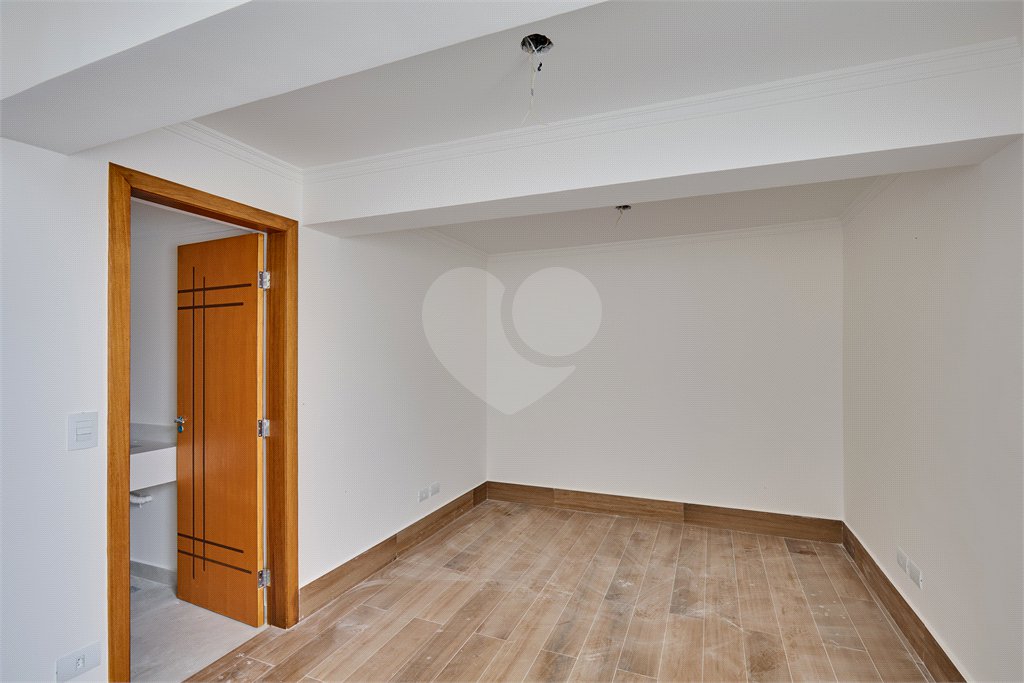 Sobrado à venda com 2 quartos, sendo 1 suíte,  em Jardim Prudência, São Paulo, SP
