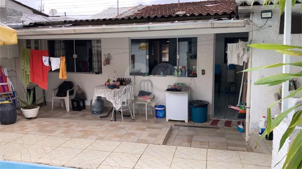 Casa à venda com 3 quartos em Morro do Algodão, Caraguatatuba, SP