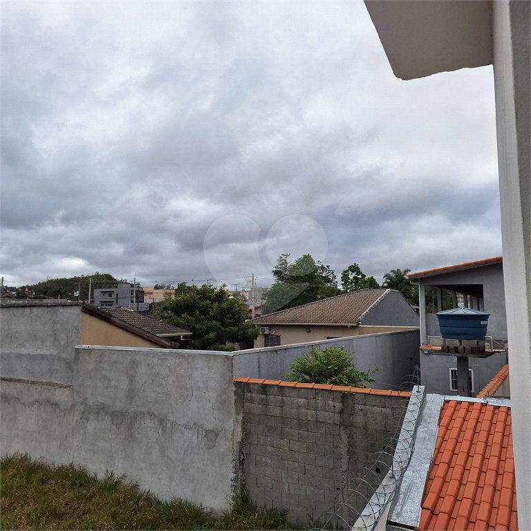 Casa à venda com 2 quartos no condomínio Residencial Cristal Lll, Mogi das Cruzes - SP