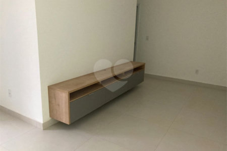 Apartamento à venda com 2 quartos, sendo 1 suíte, em Jardim Santiago, Indaiatuba, SP