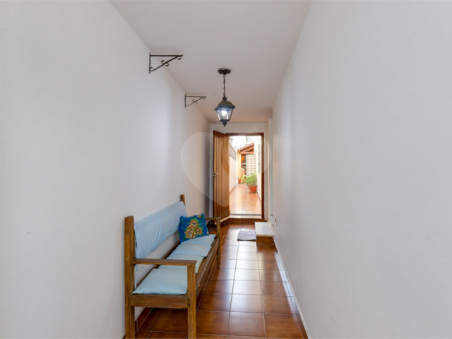 Casa à venda com 3 quartos, sendo 1 suíte,  em Campo Belo, São Paulo, SP