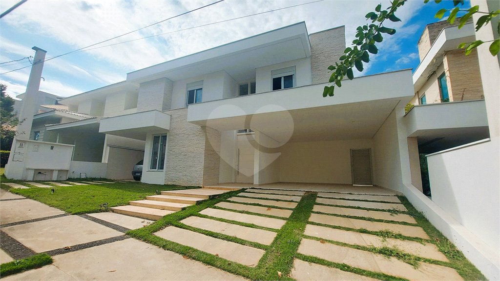 Casa à venda com 3 suítes no condomínio Ângelo Vial, Sorocaba - SP