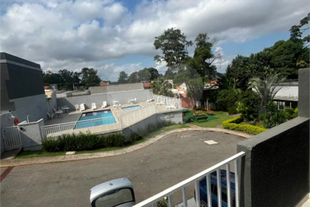 Casa à venda com 2 quartos no condomínio Carvalho Lagares, Poá - SP