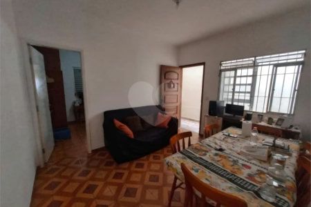 Sobrado à venda com 2 quartos em Jardim Rosa Maria, São Paulo, SP