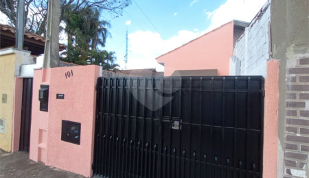 Casa à venda com 2 quartos em Retiro Santana, Itapetininga, SP