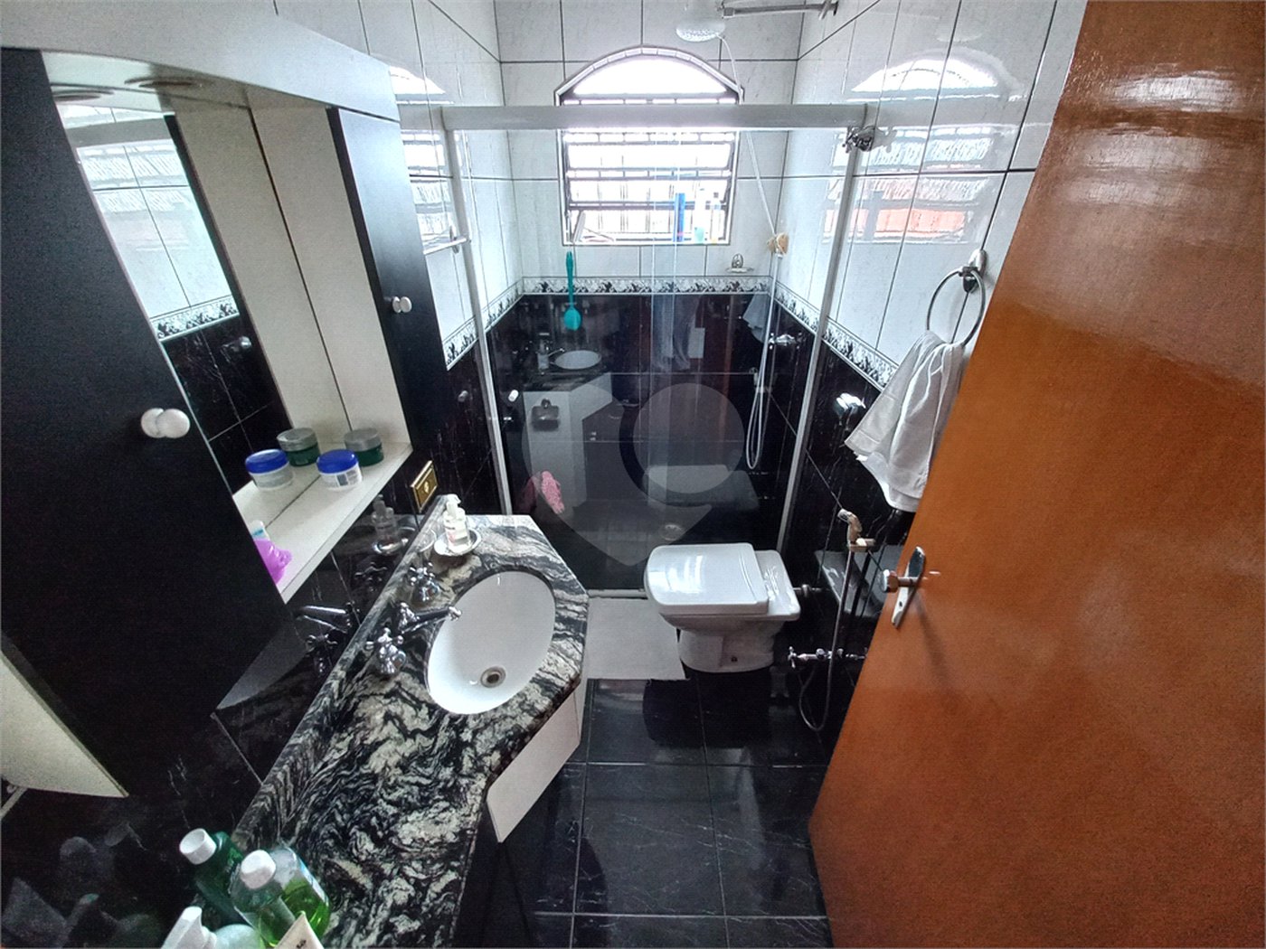 Sobrado à venda com 3 quartos, sendo 1 suíte, em Jardim Umarizal, São Paulo, SP