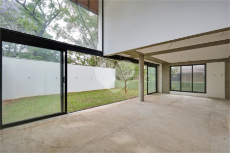 Casa à venda com 4 suítes no condomínio Rg 898 - Villa Boa Vista, São Paulo - SP