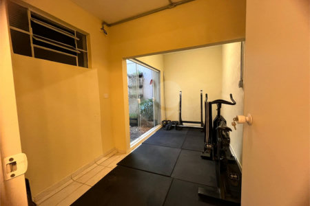 Casa à venda com 2 suítes em Jardim Santa Rosália, Sorocaba, SP