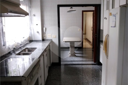 Apartamento à venda com 4 quartos, sendo 2 suítes, em Vila Monumento, São Paulo, SP
