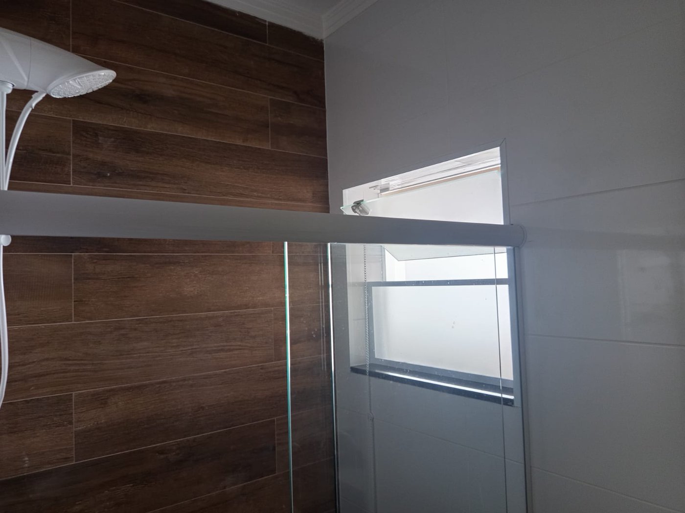 🌊✨ Oportunidade Única na Praia Grande – Casa Nova com Piscina a Apenas 390m do Mar! ✨🌊