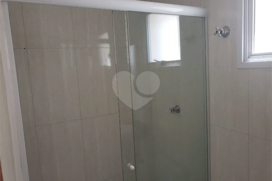 Sobrado, a venda por R$ 650.000,00 ou aluguel por R$ 2.800,00/mês - Parada Inglesa