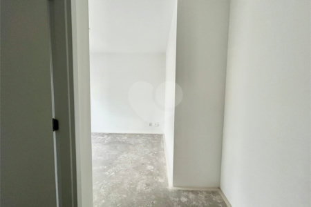 Apartamento à venda com 3 suítes em Vila Olímpia, São Paulo, SP