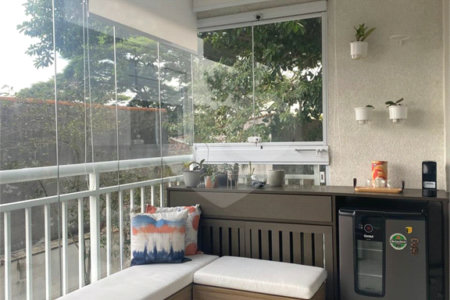 Apartamento à venda com 3 quartos, sendo 1 suíte, em Campo Grande, São Paulo, SP