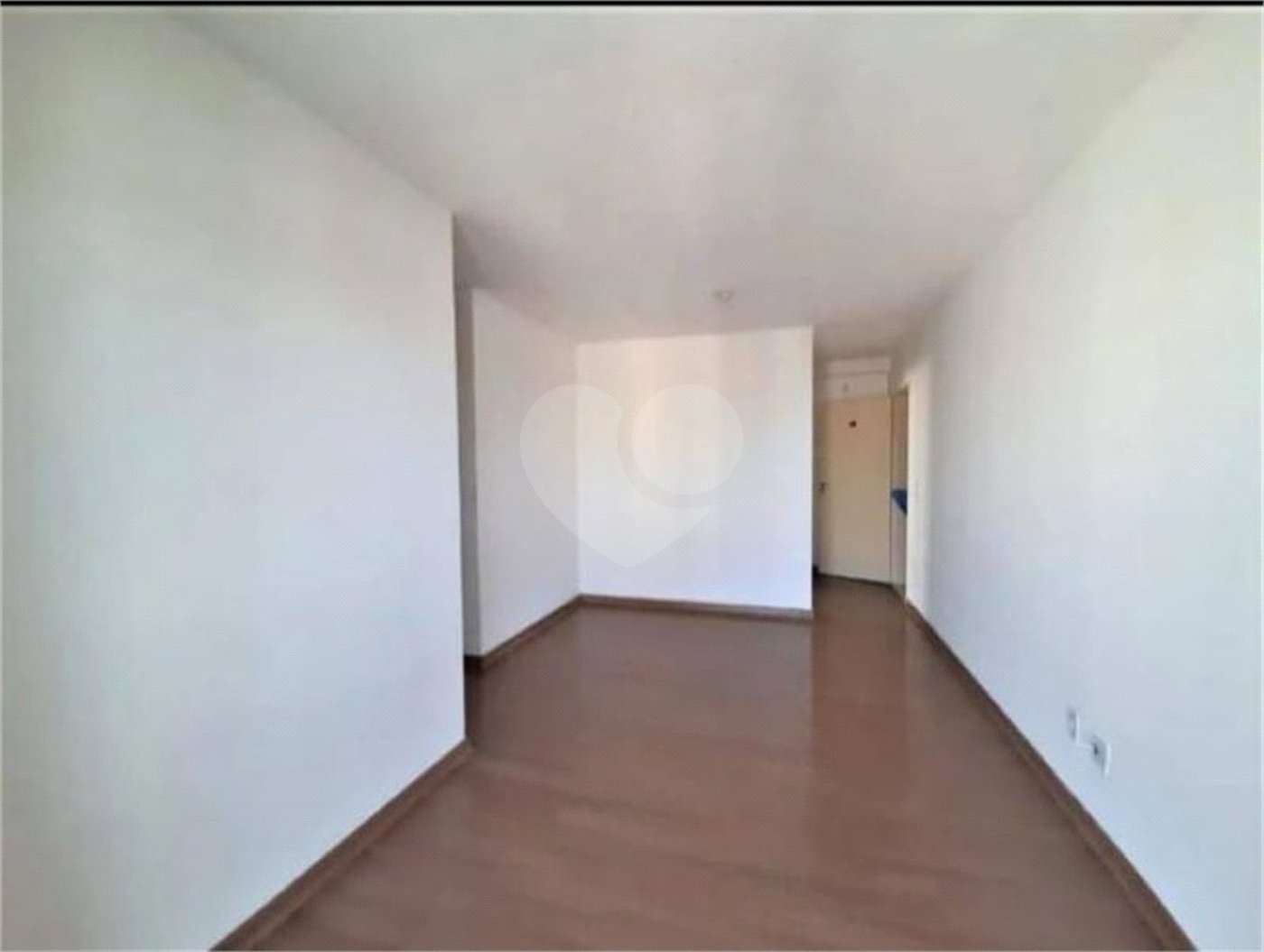 Apartamento à venda com 3 quartos, sendo 1 suíte,  em Palmeiras de São José, São José dos Campos, SP