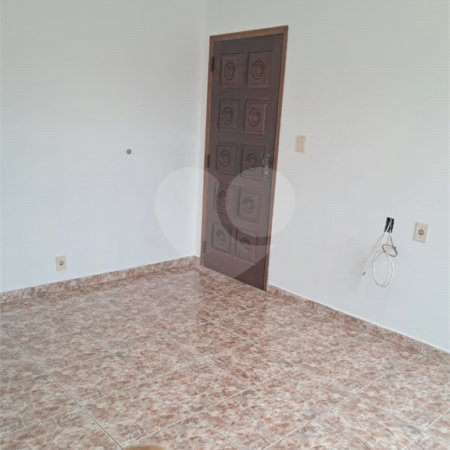 Casa à venda com 2 quartos em Vila Santana II, Jundiaí, SP