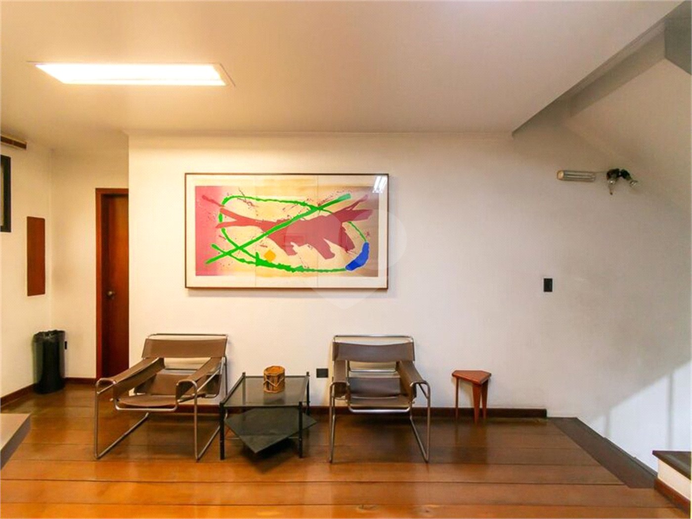 Casa à venda com 8 quartos, sendo 2 suítes, em Indianópolis, São Paulo, SP