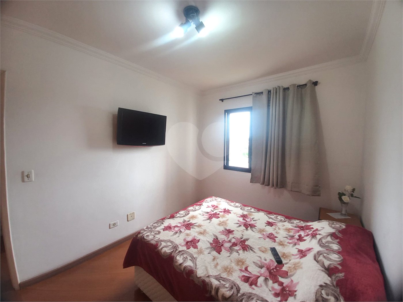 Apartamento à venda com 2 quartos em Vila São Paulo, São Paulo, SP