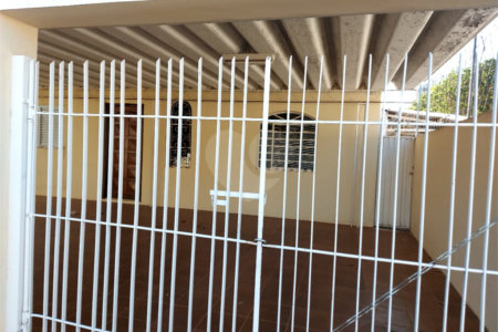 Casa de Vila à venda com 5 quartos, sendo 1 suíte, em Vila Martina, Valinhos, SP