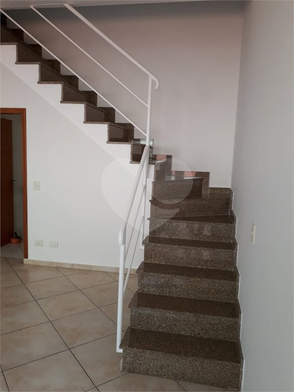 Casa à venda com 3 quartos, sendo 1 suíte, no condomínio Saude, São Paulo - SP