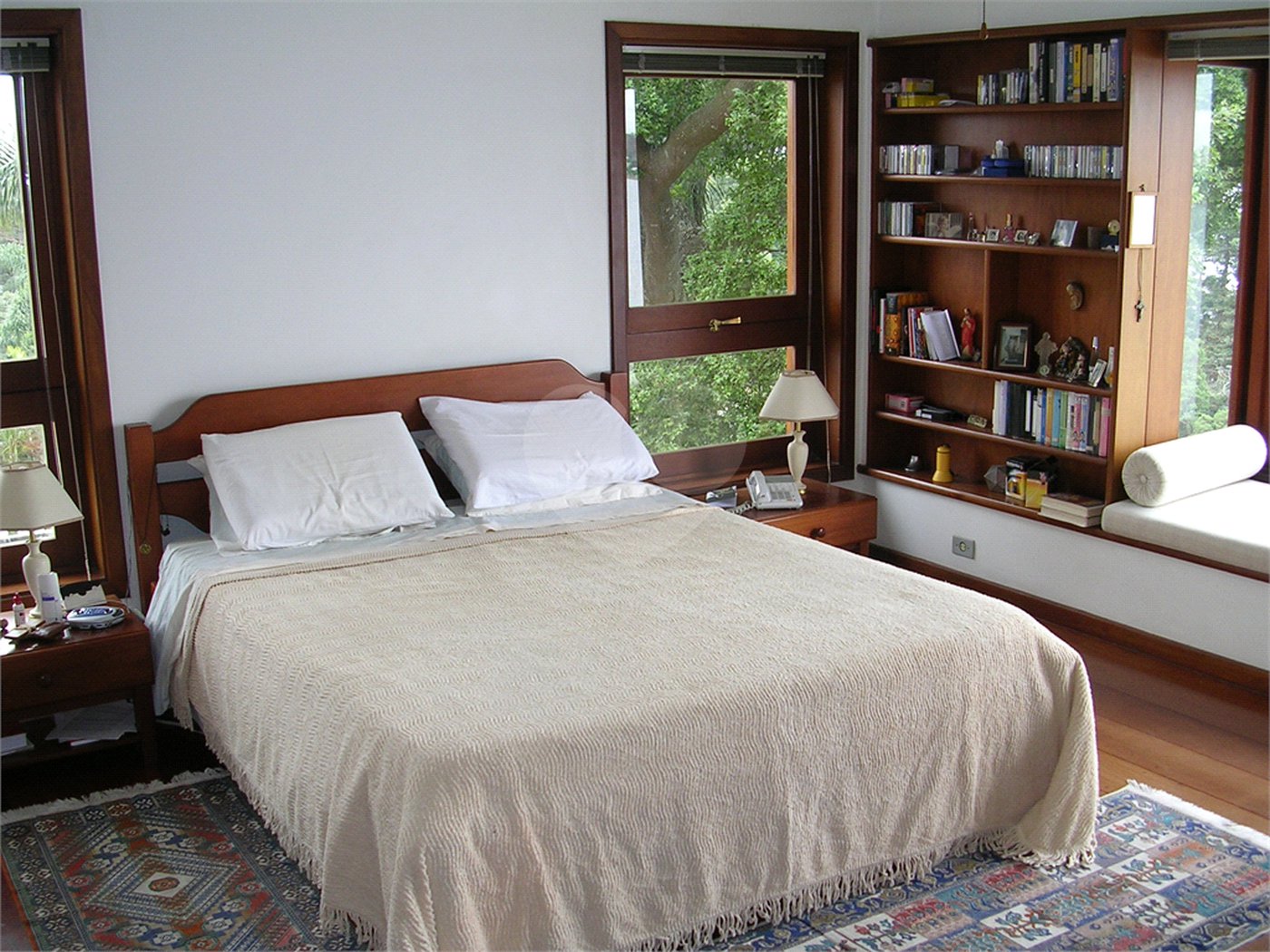 Casa de Vila à venda ou para alugar com 4 suítes em Guarapiranga, São Paulo, SP