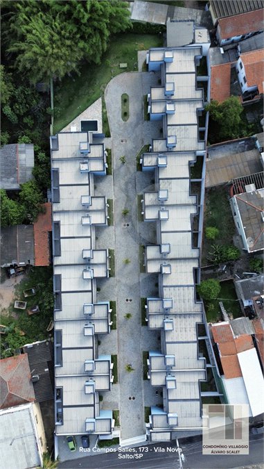Casa à venda com 2 suítes no condomínio Villággio Álvaro Scalet, Salto - SP