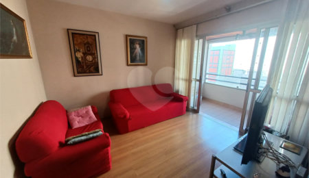 Apartamento à venda com 3 quartos, sendo 1 suíte,  em Jardim das Acácias, São Paulo, SP