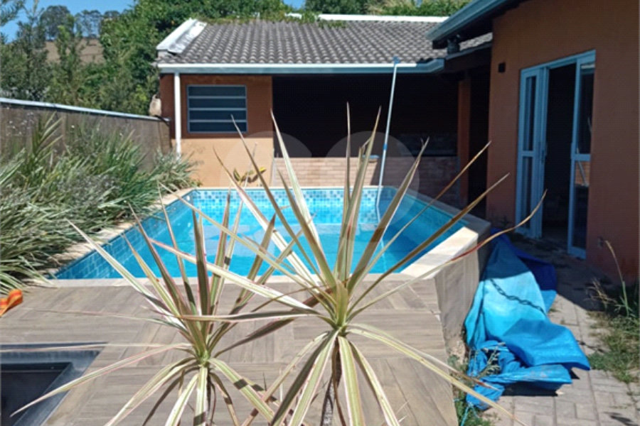 Casa Térrea à venda com 3 quartos, sendo 1 suíte, em Jundiaizinho (terra Preta), Mairiporã, SP