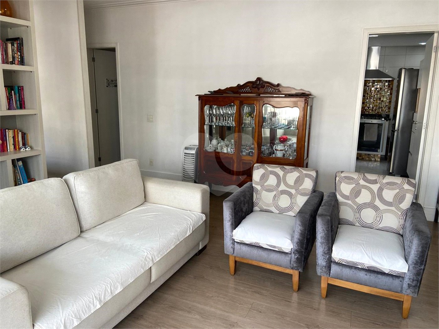 Apartamento à venda com 3 suítes em Lapa, São Paulo, SP