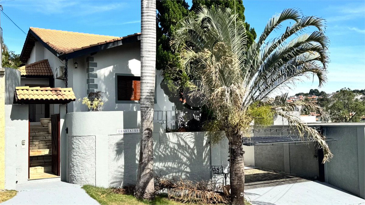 Casa à venda ou para alugar com 3 quartos, sendo 1 suíte, em Jardim Paulista, Atibaia, SP