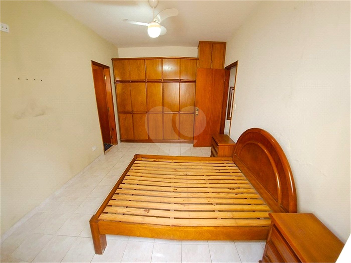 Casa à venda com 4 quartos, sendo 1 suíte, em Jaguara, São Paulo, SP
