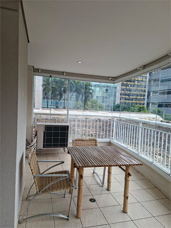 Apartamento para alugar com 2 quartos, sendo 1 suíte, em Jardim América, São Paulo, SP