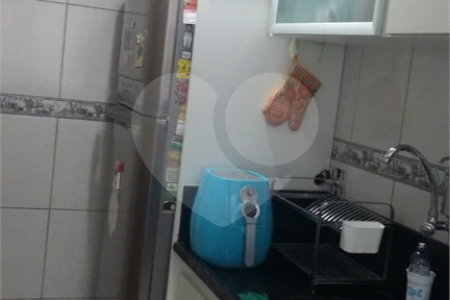 Apartamento à venda com 3 quartos em Cidade dos Bandeirantes, São Paulo, SP