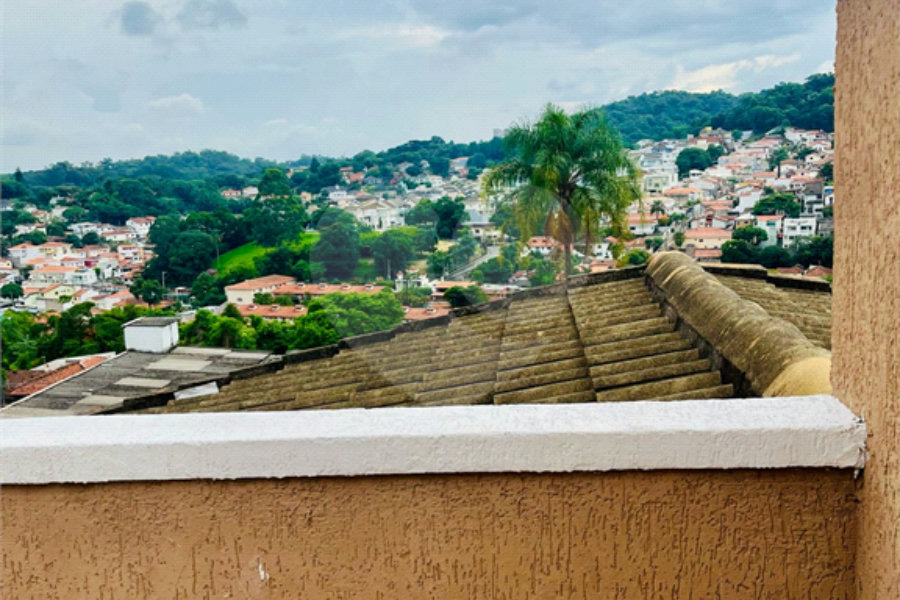 Casa à venda com 3 quartos, sendo 2 suítes, no condomínio Res Green Villagge, São Paulo - SP