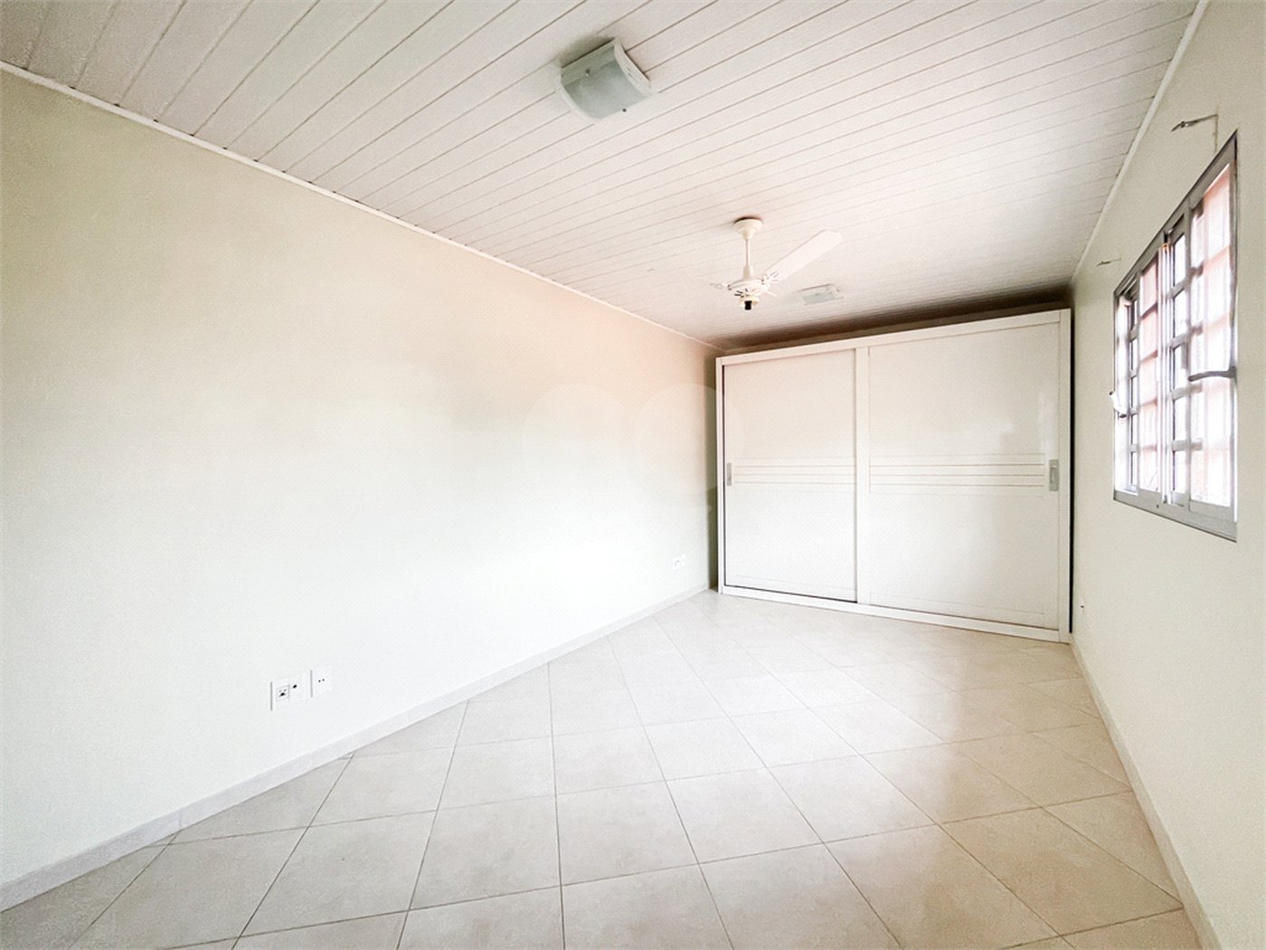Casa Térrea à venda com 6 quartos, sendo 3 suítes,  em Instituto de Previdência, São Paulo, SP