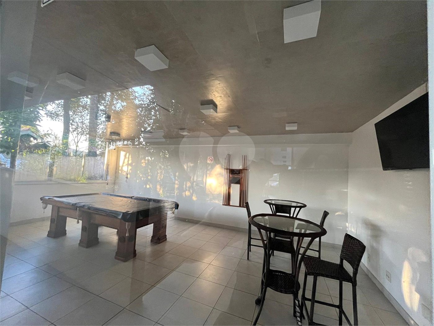 Casa à venda com 3 suítes no condomínio Domus, São Paulo - SP