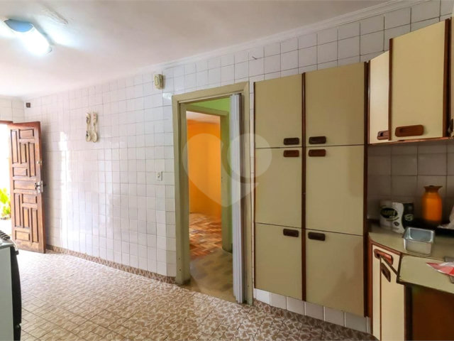 Casa à venda com 4 quartos em Vila Sônia, São Paulo, SP