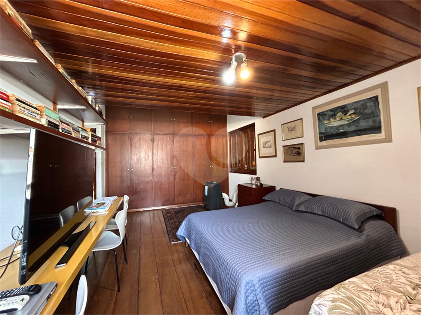 Casa de Vila à venda com 3 quartos, sendo 1 suíte, em Granja Julieta, São Paulo, SP