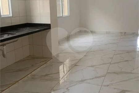 Sobrado à venda com 3 quartos, sendo 2 suítes,  em Vila Homero Thon, Santo André, SP